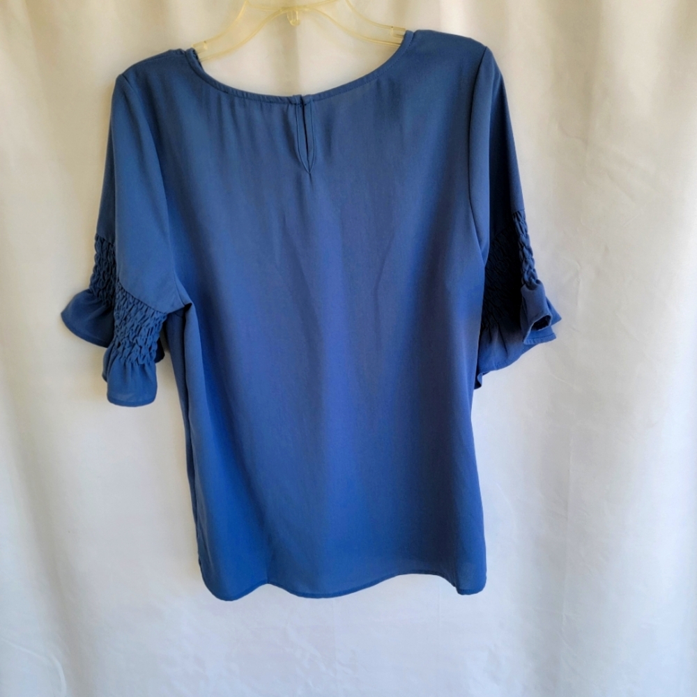 Mikarose NWT blue blouse. SZ L. Polyester 3/4 sleeves. - Picture 2 of 5